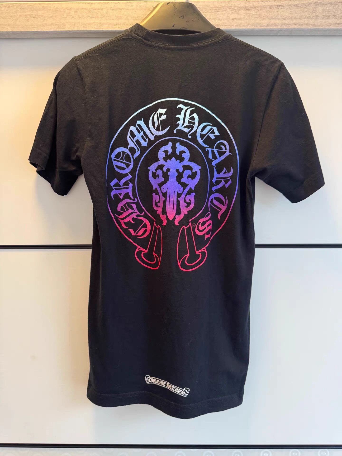Chrome Hearts Chrome Hearts Multicolor Gradient Horseshoe & Dagger T-Shirt Size XS / US 0-2 / IT 36-38 - 2 Thumbnail