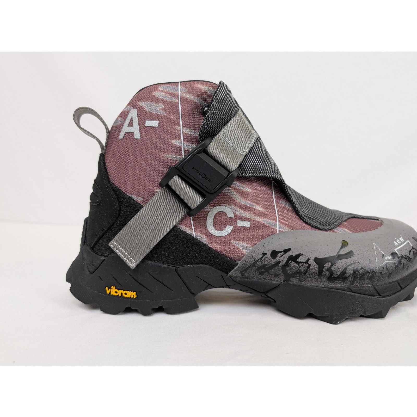 A-COLD-WALL* × ROA o1rshd1 Andreas Buckle ACW Boots in Burnt Red/Black Size US 10 / EU 43 - 3 Thumbnail