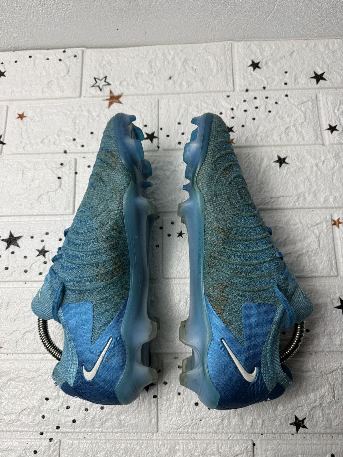 Nike NIKE PHANTOM GX 2 ELITE FG US9 UK8 EUR42.5 FJ2559-400 CLEATS Size US 9 / EU 42 - 7 Thumbnail
