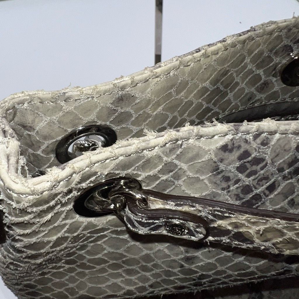 Michael Kors MICHAEL KORS Chain Python Leather JET SET Tote Hobo Convertible Shoulder Bag WITH UNBRANDED CHAIN Size ONE SIZE - 11 Thumbnail