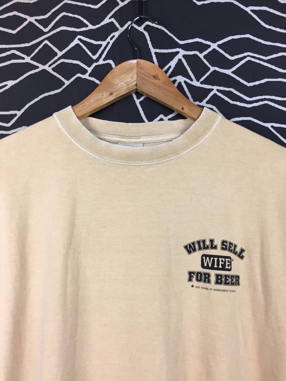 Vintage Vtg Crazy Shirts Hawaii Will Sell Wife For Beer Novelty Tee Size US L / EU 52-54 / 3 - 7 Thumbnail