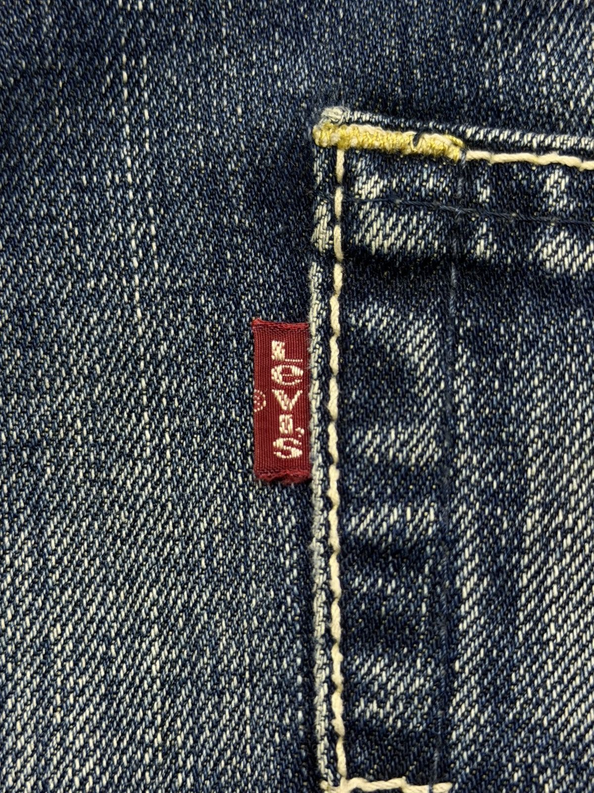 Levi's Vintage 00s Levi’s 505 Denim Jeans | Vintage Faded Y2K Japan Size US 31 - 15 Thumbnail