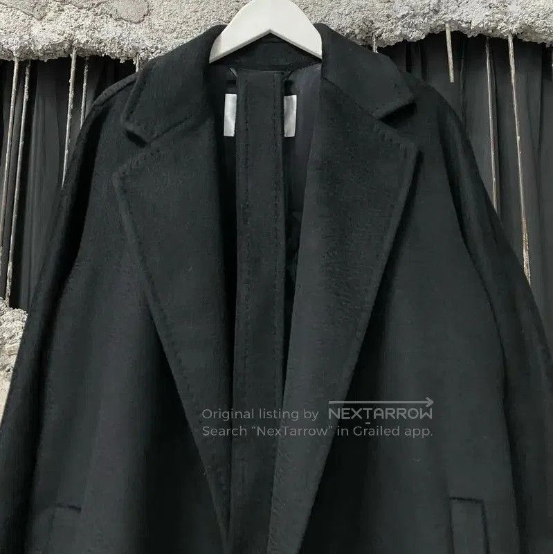 Max Mara MaxMara Classic Black Long Coat for Women . Size XL / US 12-14 / IT 48-50 - 3 Thumbnail
