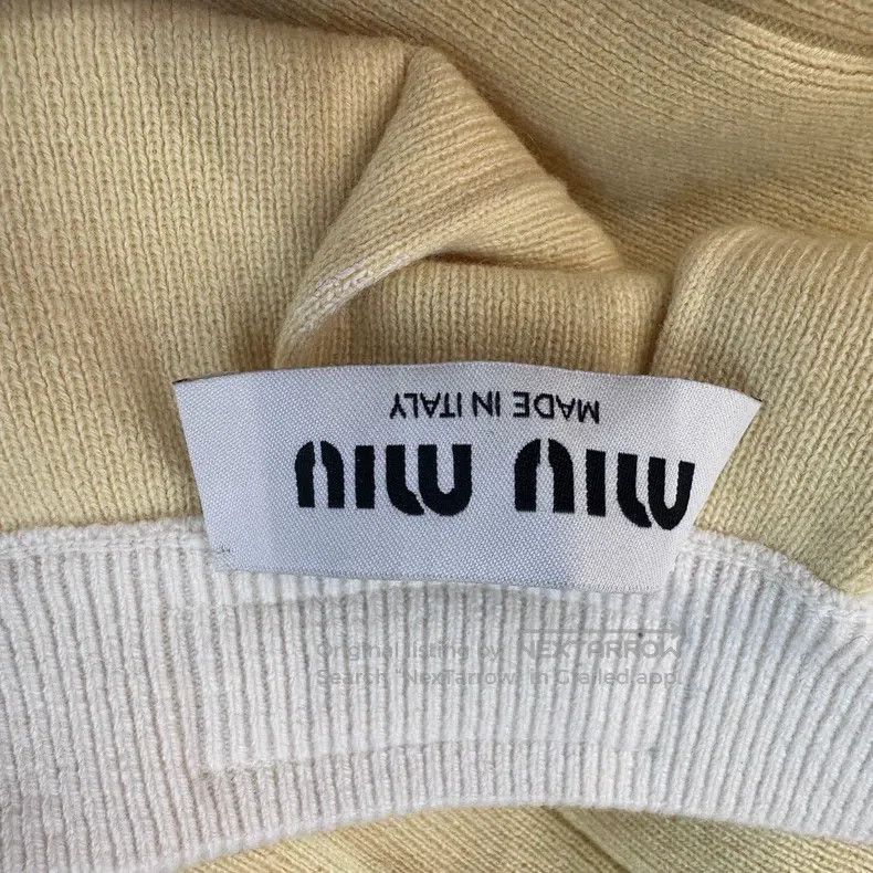 Miu Miu Miu Miu 42 Light yellow knitted pleated skirt Size 41" - 5 Thumbnail
