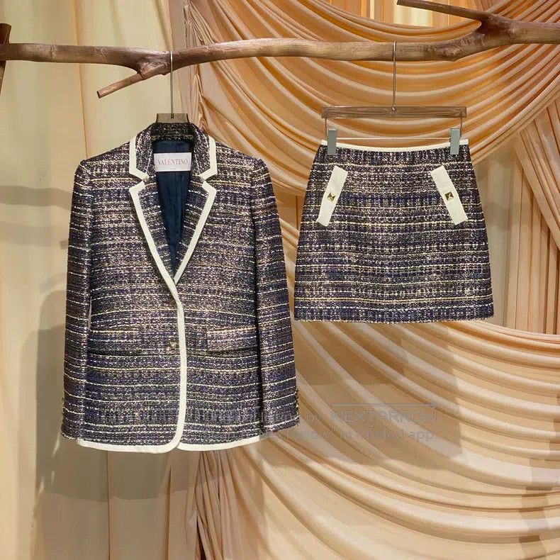 Valentino Valentino Skirt of a wicker-spiked tweed braided coat Size XS / US 0-2 / IT 36-38 - 2 Thumbnail