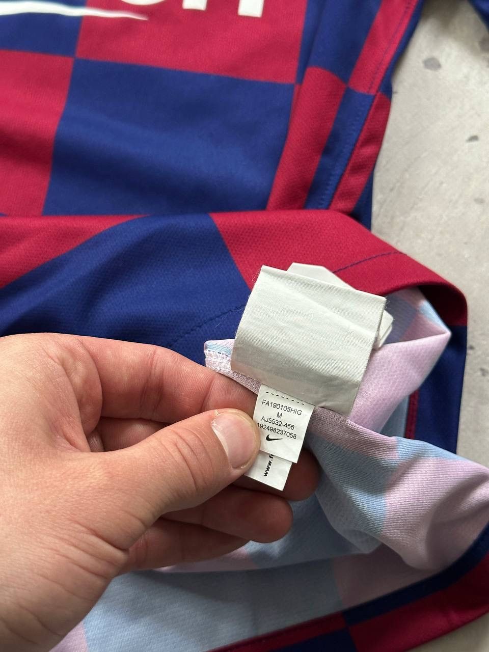 Nike Nike FC Barcelona 2019/20 Custom Football Jersey Size US M / EU 48-50 / 2 - 6 Thumbnail