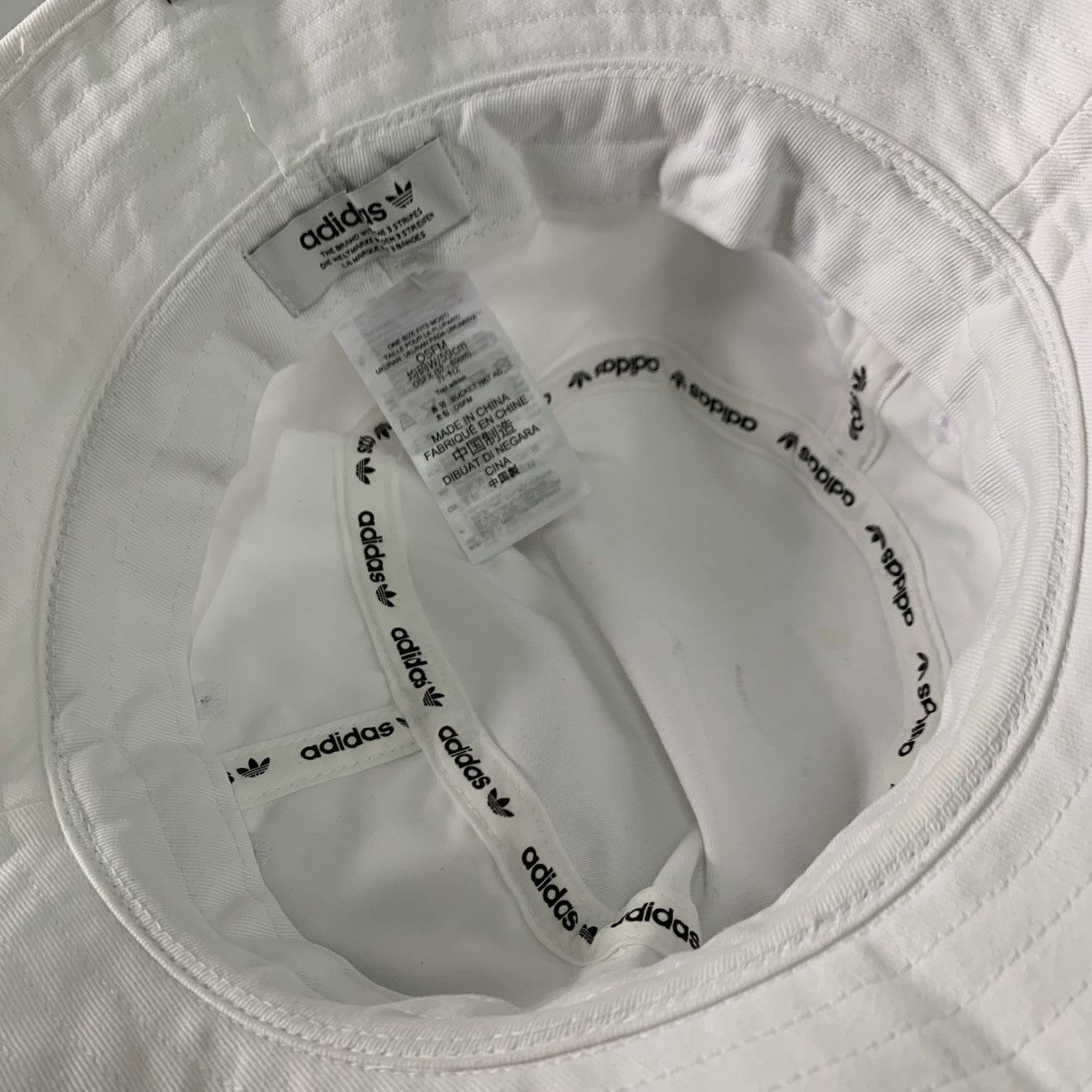 Adidas Adidas white Hats Size ONE SIZE - 7 Thumbnail