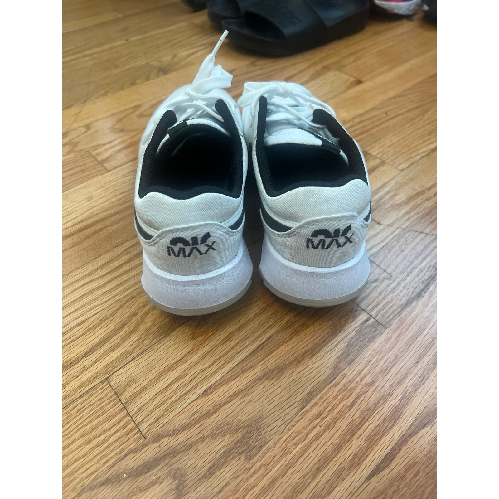 Nike Nike Air Max Motif Shoes Size US 8.5 / IT 38.5 - 3 Thumbnail