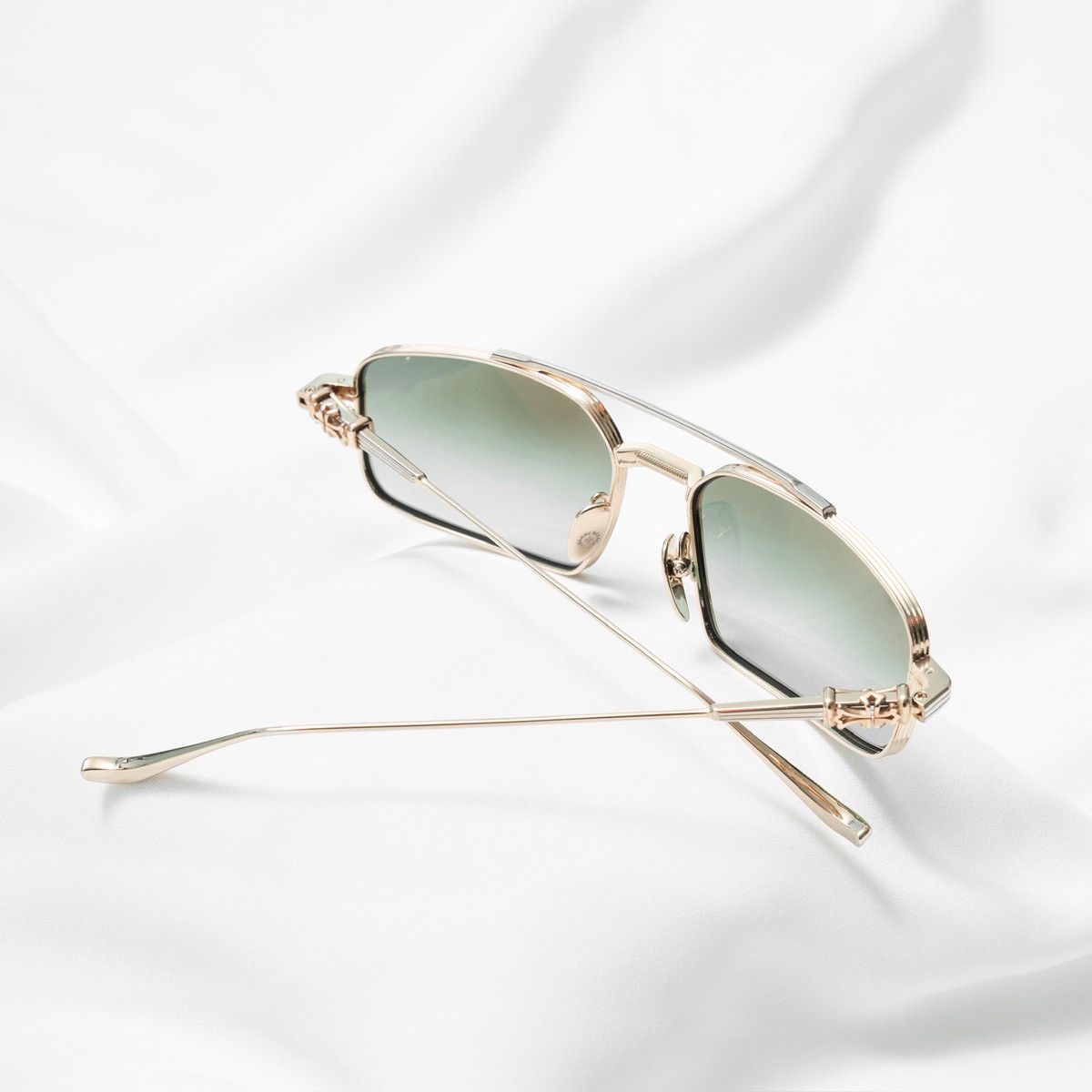Chrome Hearts CHROME HEARTS LICK'N GOLD PLATED SUNGLASSES Size ONE SIZE - 7 Thumbnail