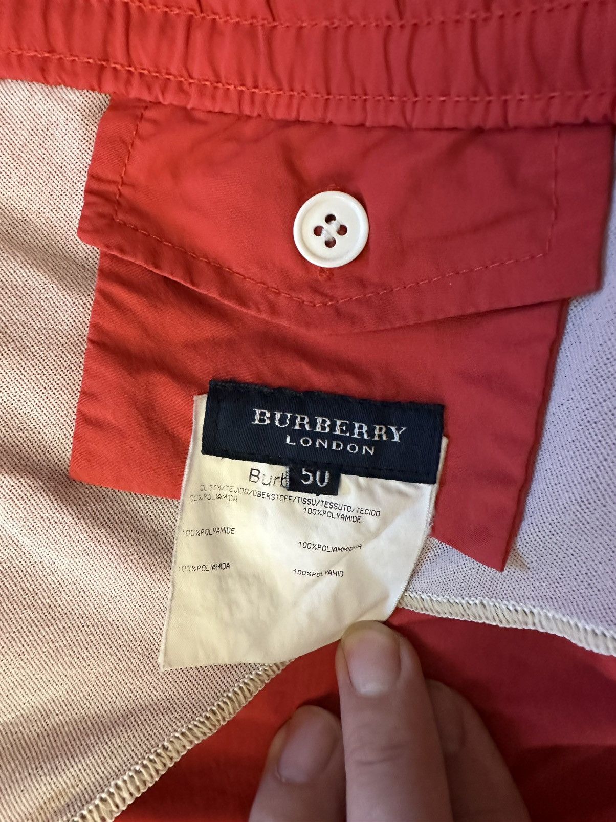 Burberry Burberry shorts size 2XL red vintage Size US 42 / EU 58 - 5 Thumbnail