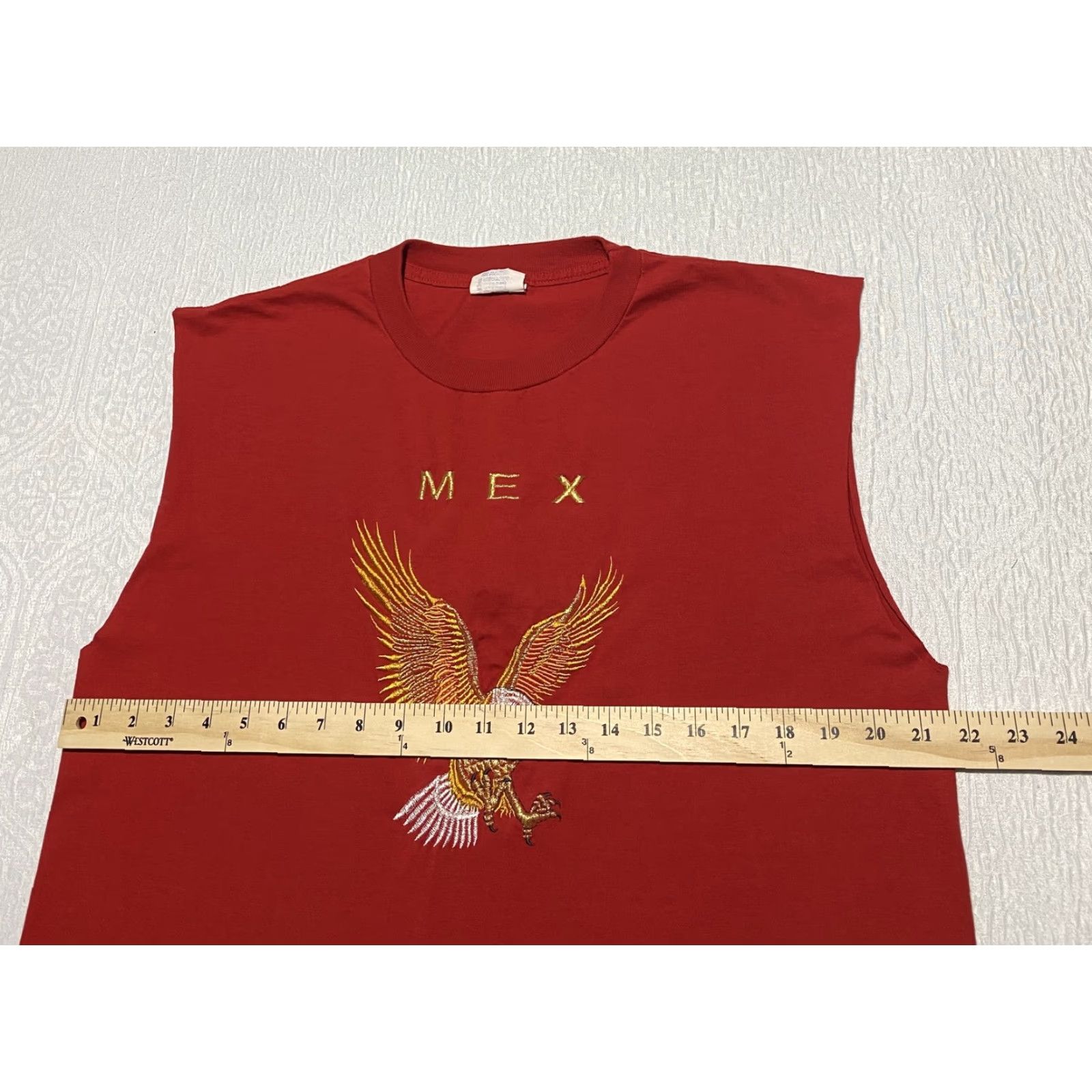 Vintage VINTAGE Jumo Eagle Shirt Mens Medium Red Sleeveless Mex Embroidered Graphic 90s Size US M / EU 48-50 / 2 - 7 Thumbnail