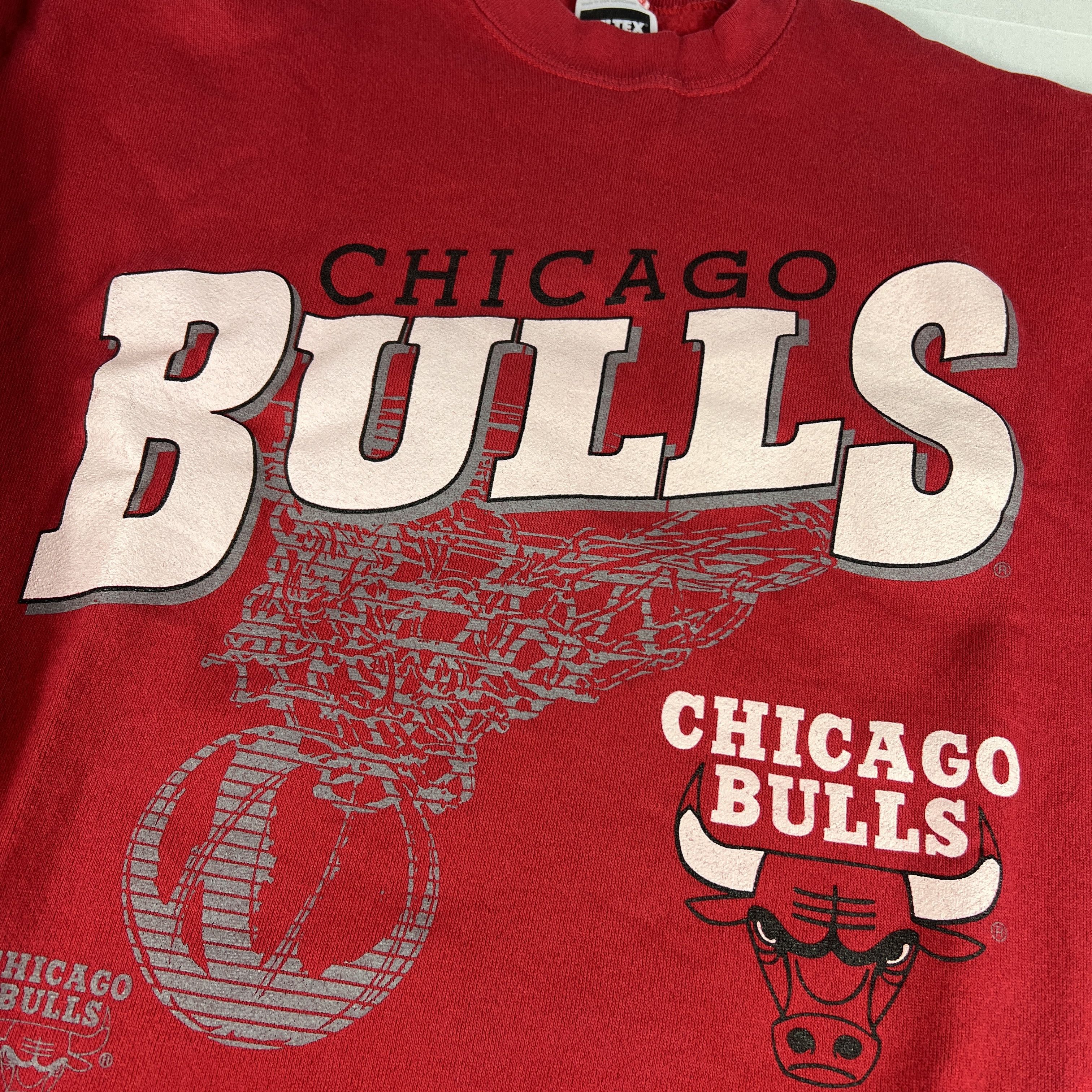 NBA × Tultex × Vintage VTG 90s Chicago Bulls Basketball Sweatshirt Faded Crewneck Size US XL / EU 56 / 4 - 7 Thumbnail
