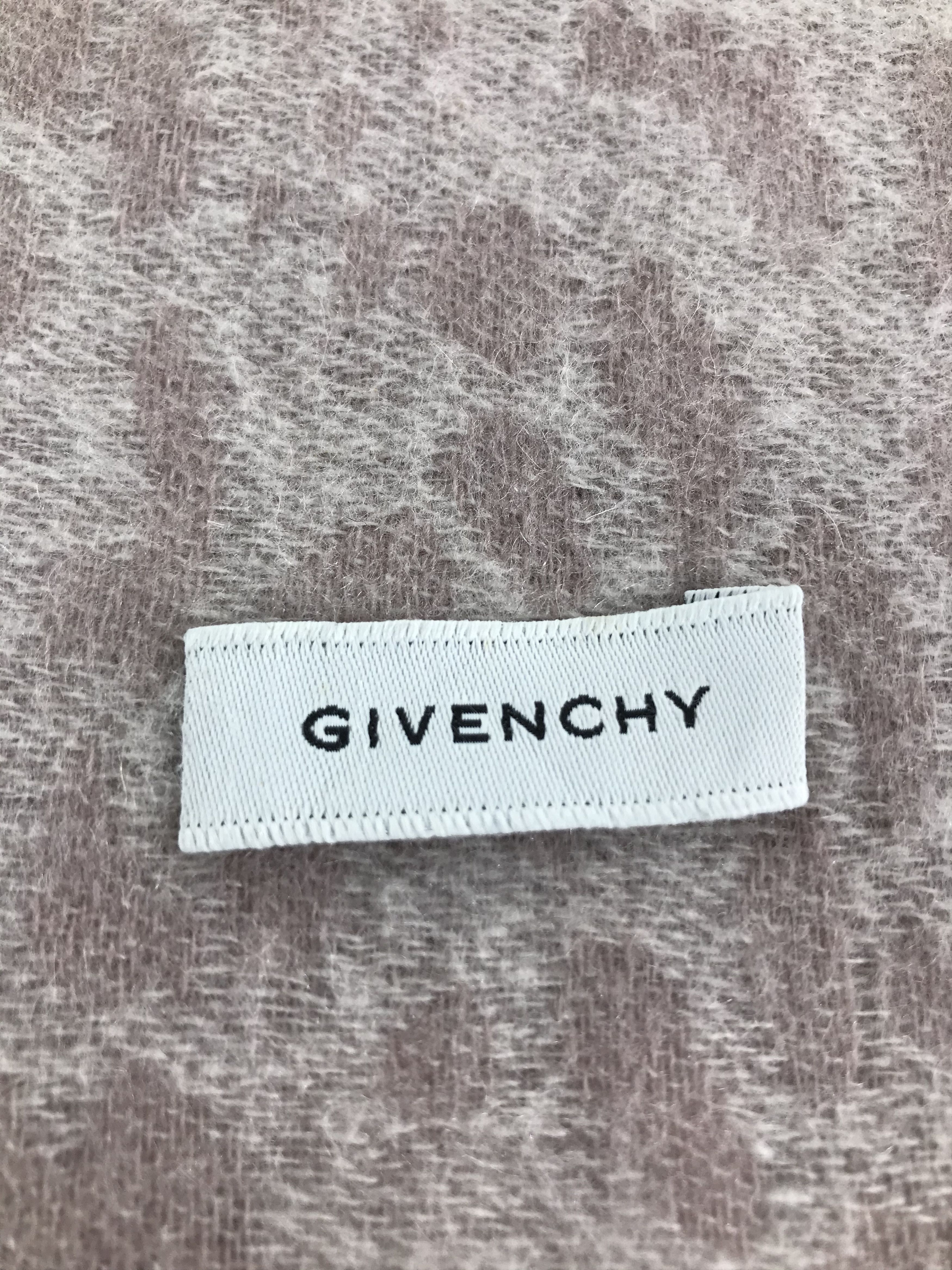 Givenchy Givenchy Stripe Cashmere Scarf Muffler V462 Size ONE SIZE - 4 Thumbnail