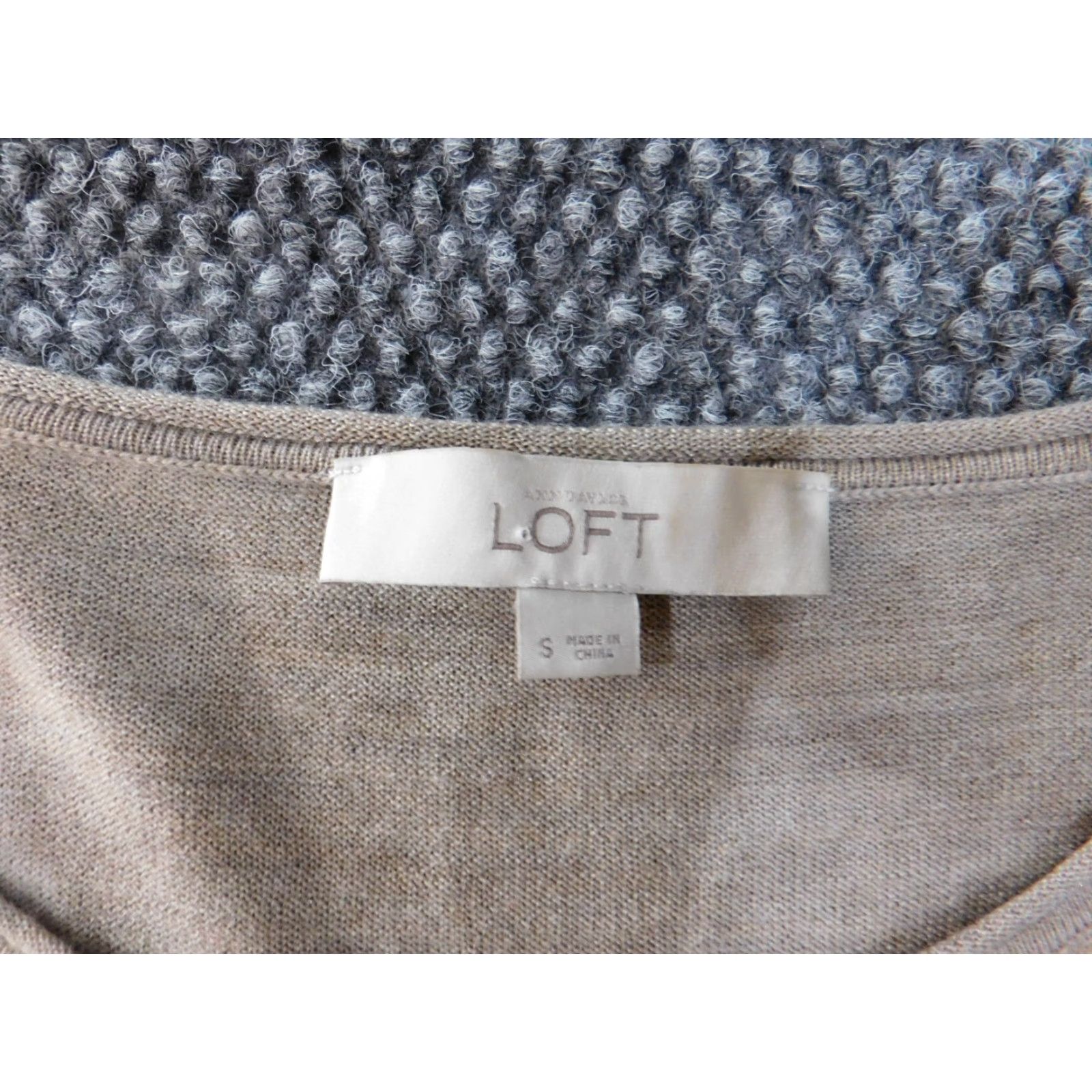 Loft LOFT Sweater Small Beige Womens Beaded Rhinestone Wool Acrylic Pullover Round Neck Long Sleeve Knit Regular Size S Casual Modern Designer Fall Winter Size S / US 4 / IT 40 - 4 Thumbnail