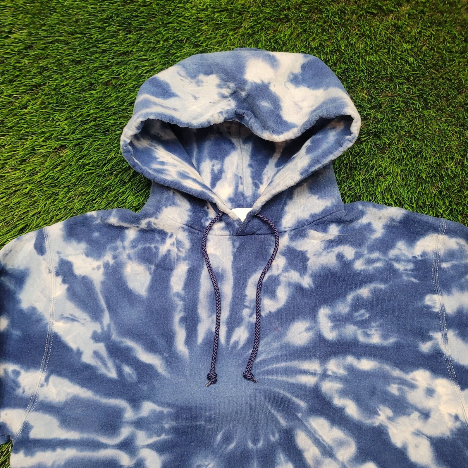 Vintage Y2K Style Spiral Tie-Dye Pullover Hoodie Sweatshirt Medium Size US M / EU 48-50 / 2 - 2 Thumbnail