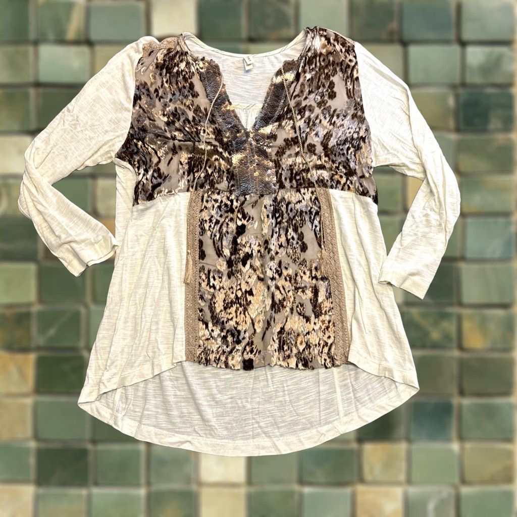 Velvet Tiny Gilded Acacia Henley Gold Velvet Medium Sheer Ivory Anthropologie Boho Shirt Blouse Womens M Size M / US 6-8 / IT 42-44 - 1 Thumbnail