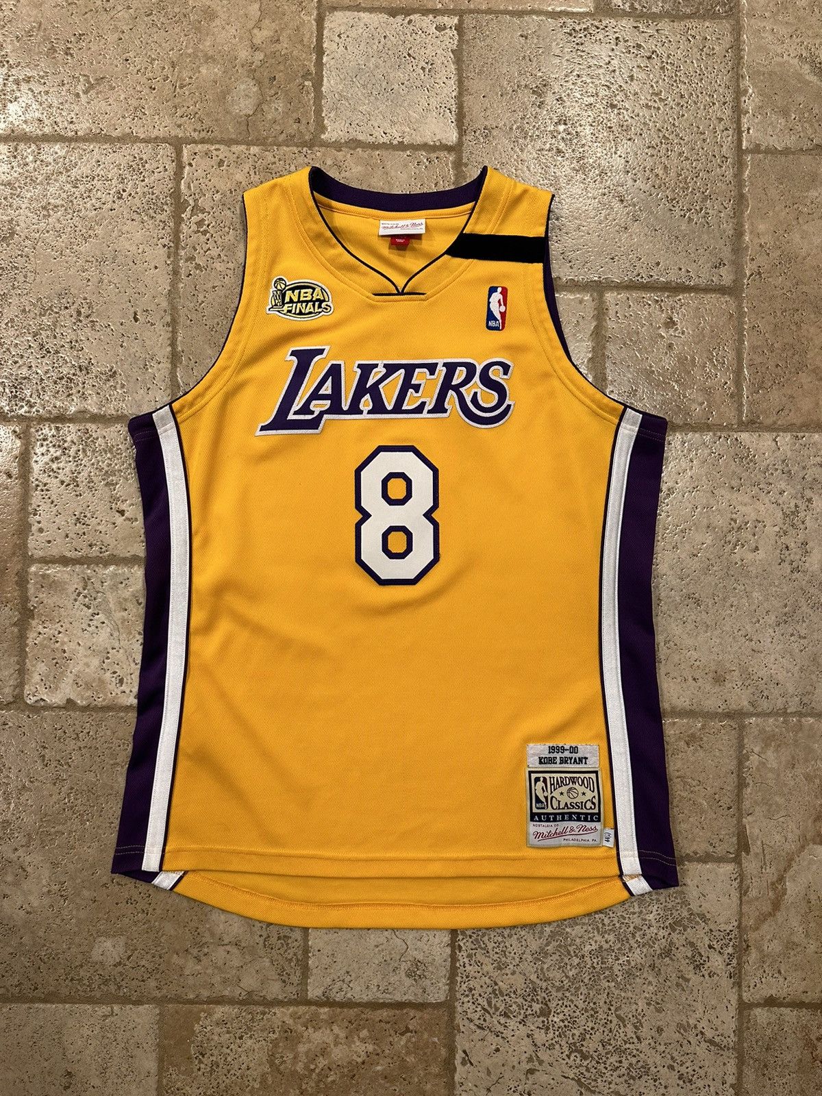 Mitchell & Ness Kobe Bryant NBA Finals '00-'01 #8 Authentic Los
