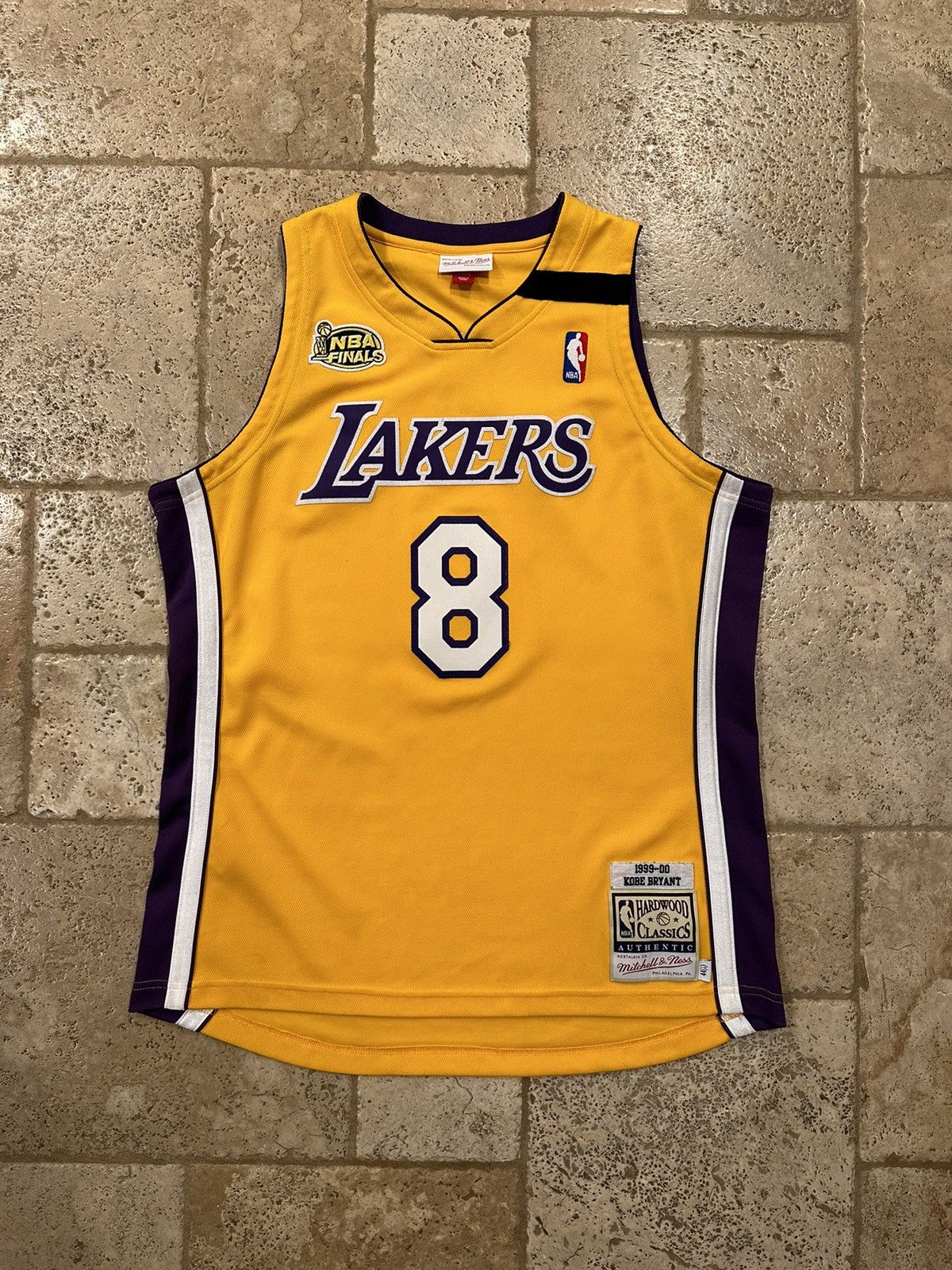 Adidas Kobe Bryant #24 Lakers Authentic Home Jersey Sz 44 (L)