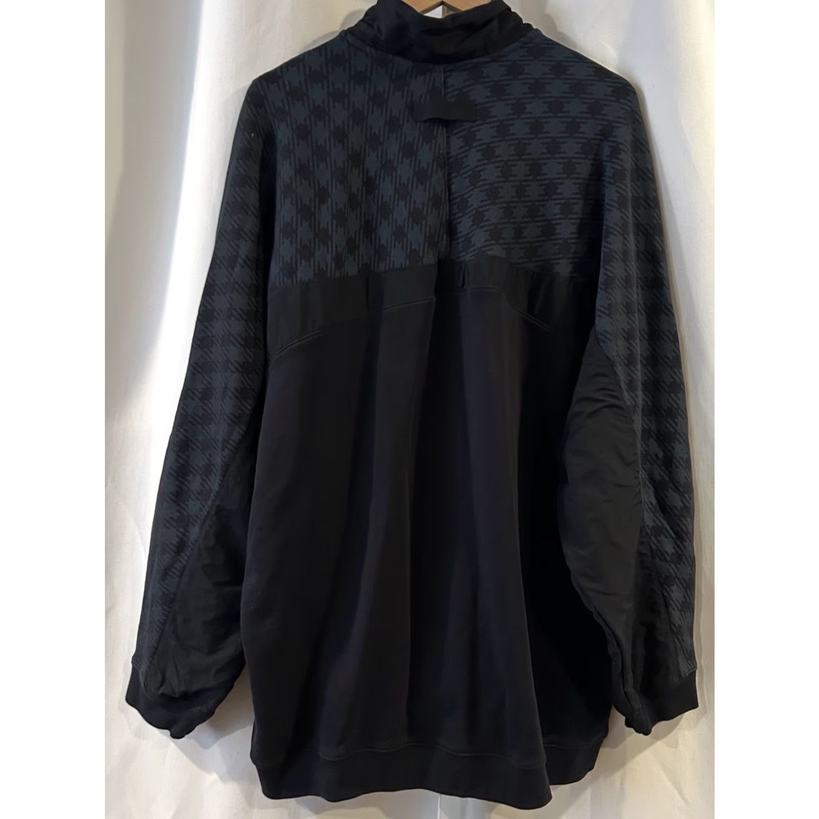 Adidas Adidas Originals R Y V Quarter Zip Pullover Sweatshirt 2XL Men Black Polo Zip Sweatshirt Mens Regular Fit Long Sleeve Hooded? Size US XXL / EU 58 / 5 - 3 Thumbnail