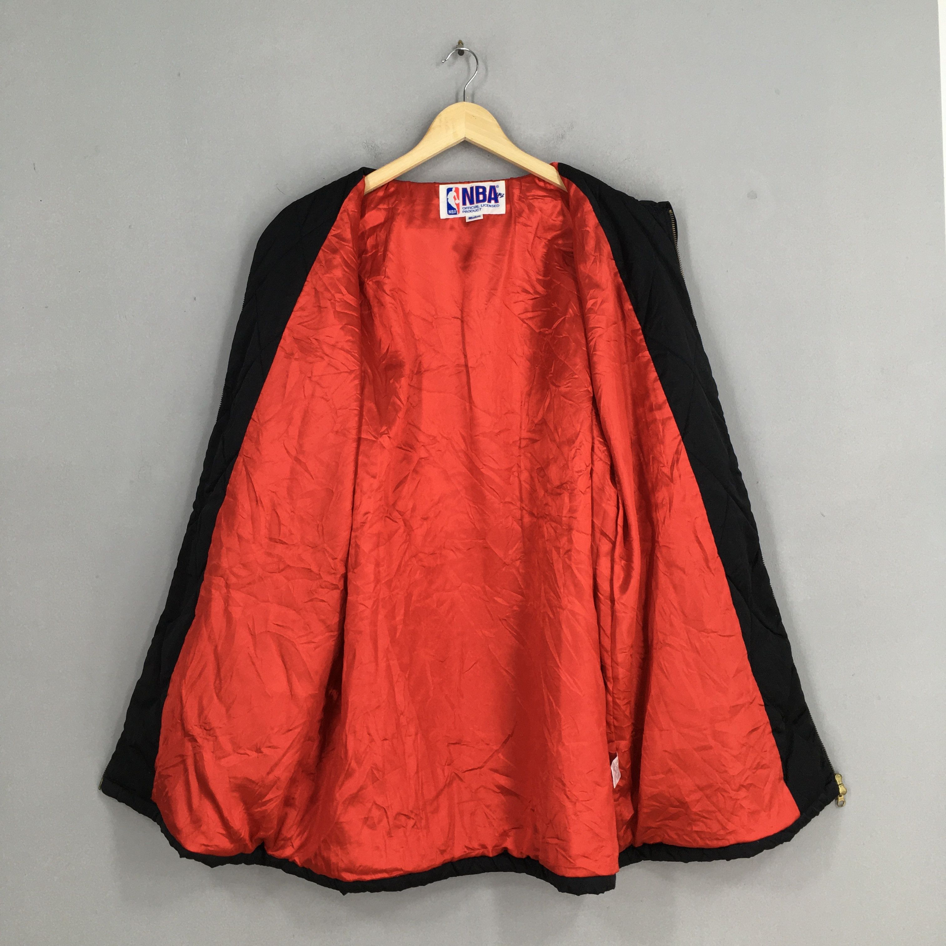 NBA Chicago Bulls Basketball Nba Black Varsity Jacket Medium Size US M / EU 48-50 / 2 - 13 Thumbnail