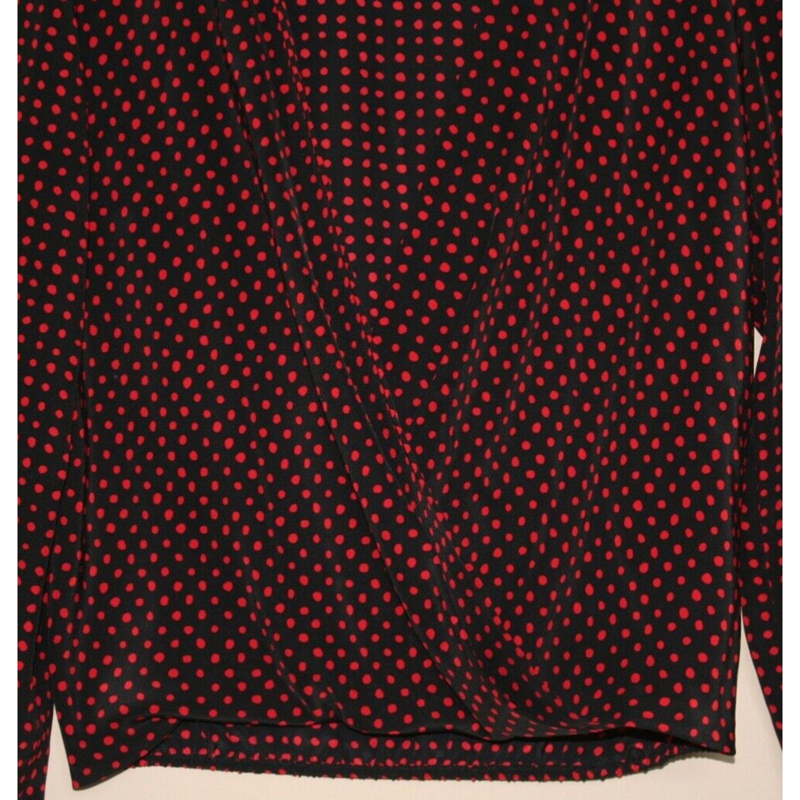 Diane von Furstenberg Diane von Furstenberg Blouse Shirt Drape Silk Dot Size 2 Size XS / US 0-2 / IT 36-38 - 4 Thumbnail