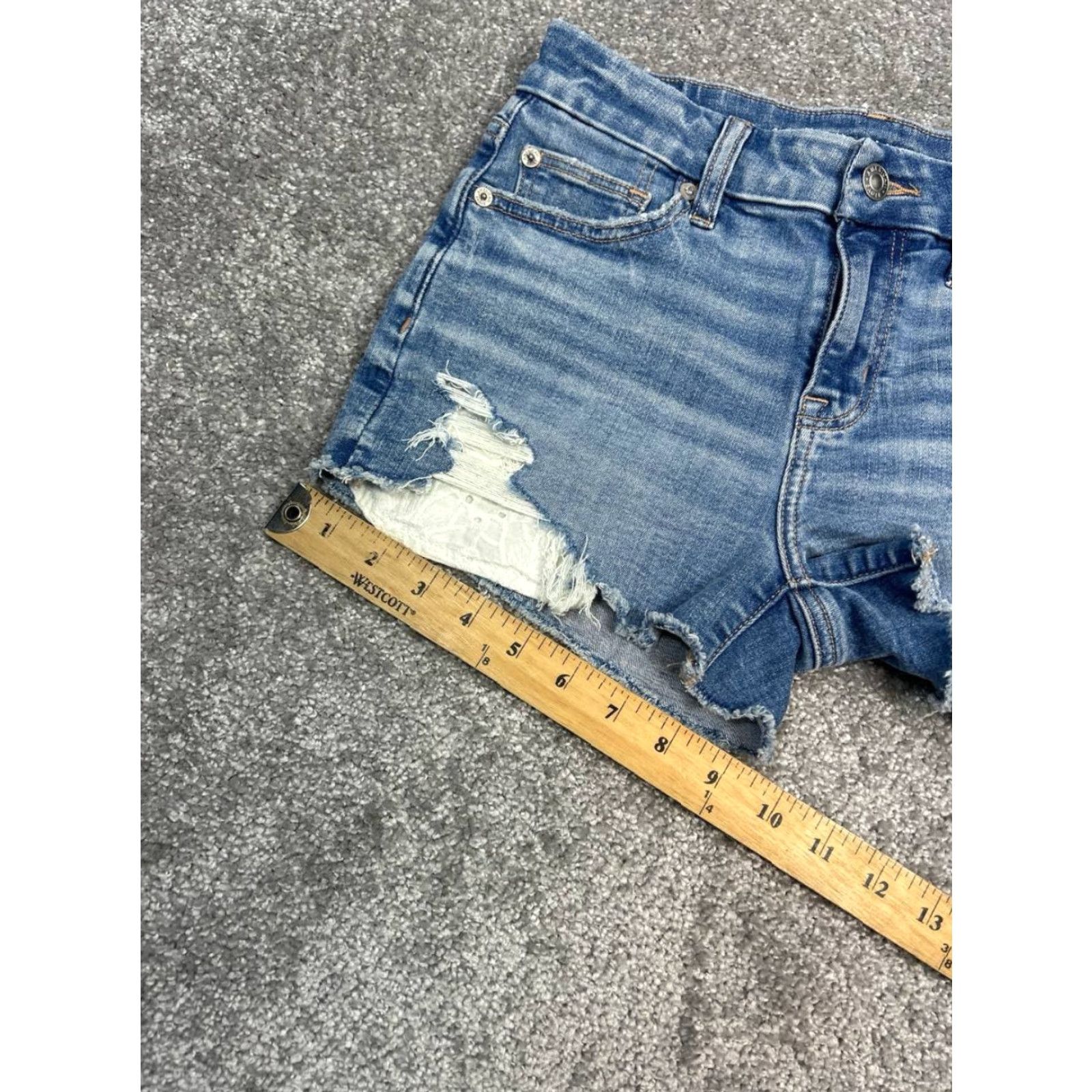 American Eagle Outfitters American Eagle Outfitters Curvy High Rise Shorts Womens 0 Blue Distressed New Size 25" / US 0 / IT 36 - 3 Thumbnail