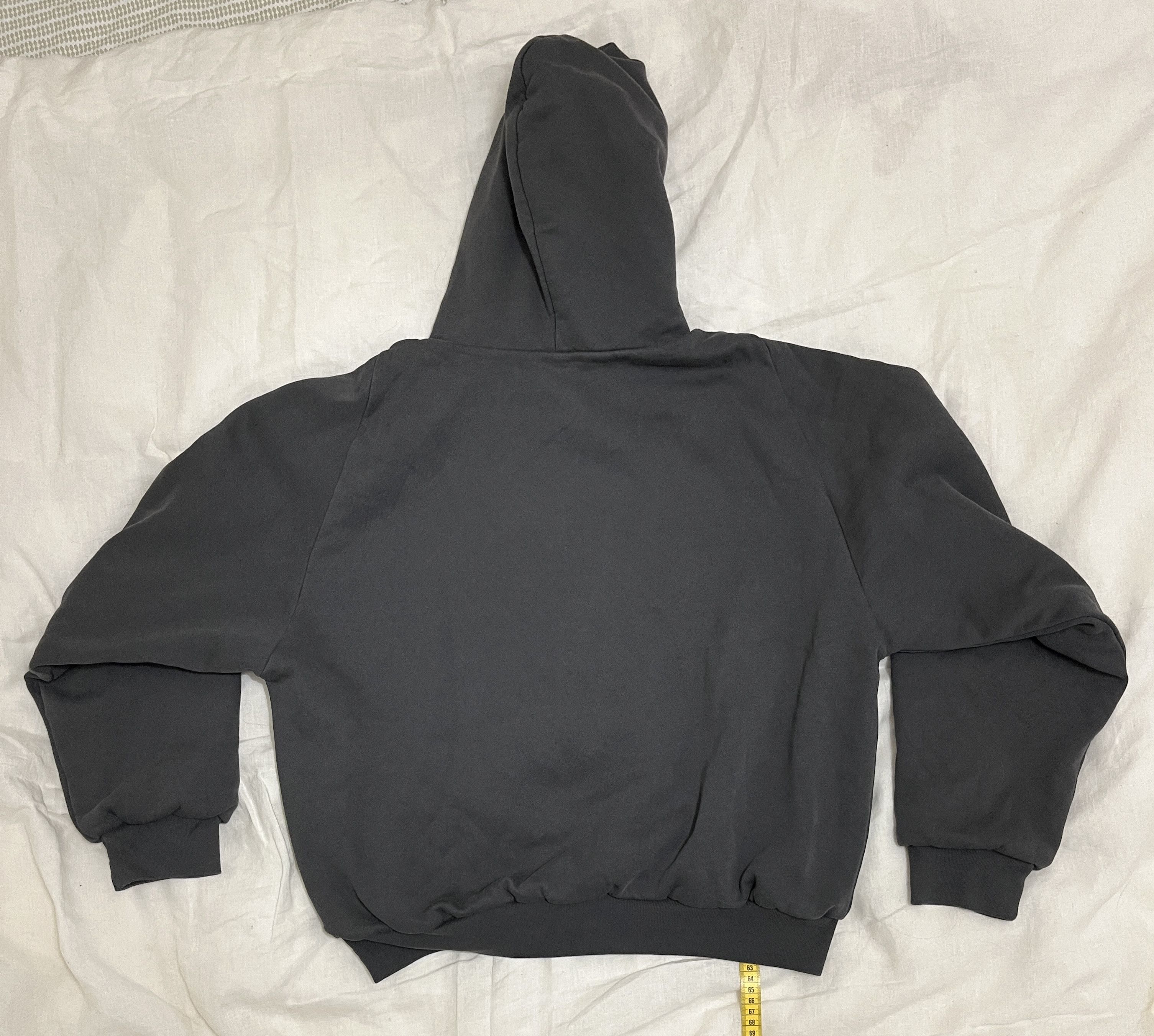 Balenciaga × Gap × Yeezy Shrunken Logo Hoodie Black Size US M / EU 48-50 / 2 - 2 Thumbnail