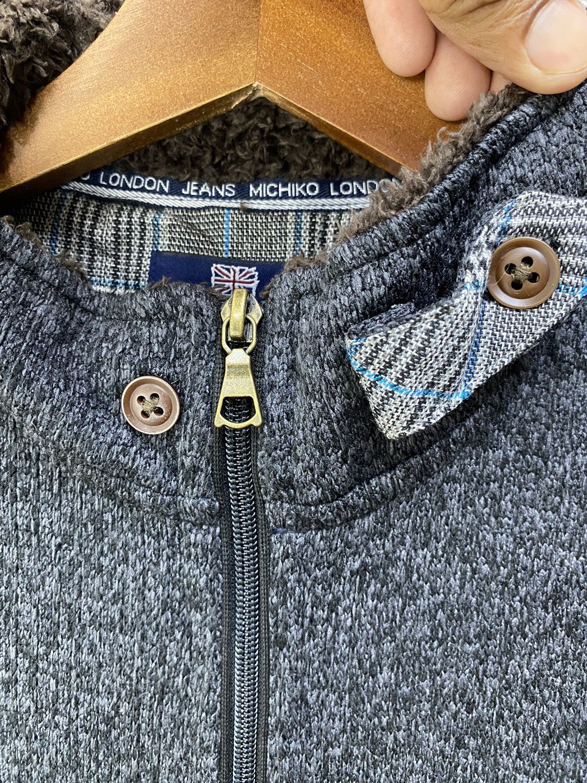 Michiko Koshino London Japanese Brand Michiko London Jeans Sweater Fullzip Size L Size US L / EU 52-54 / 3 - 7 Thumbnail