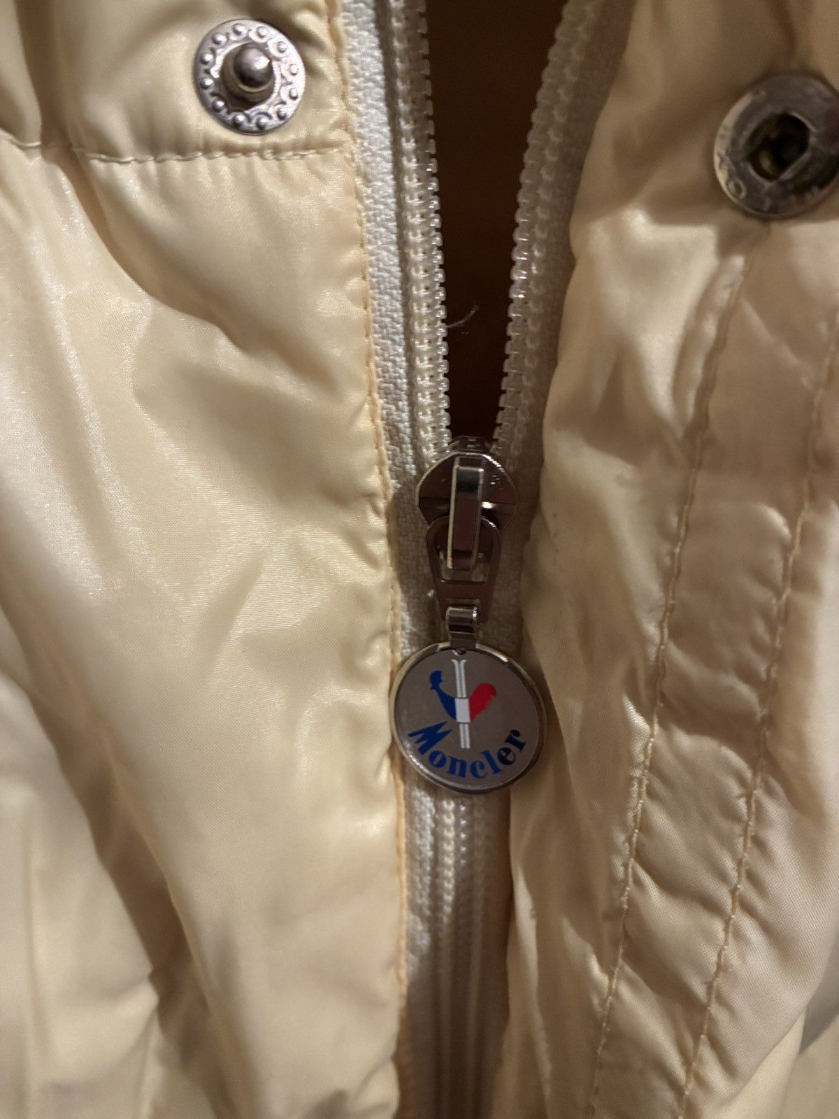 Moncler Vintage Moncler Grenoble 80s Puffer Jacket Size M Size US M / EU 48-50 / 2 - 7 Thumbnail