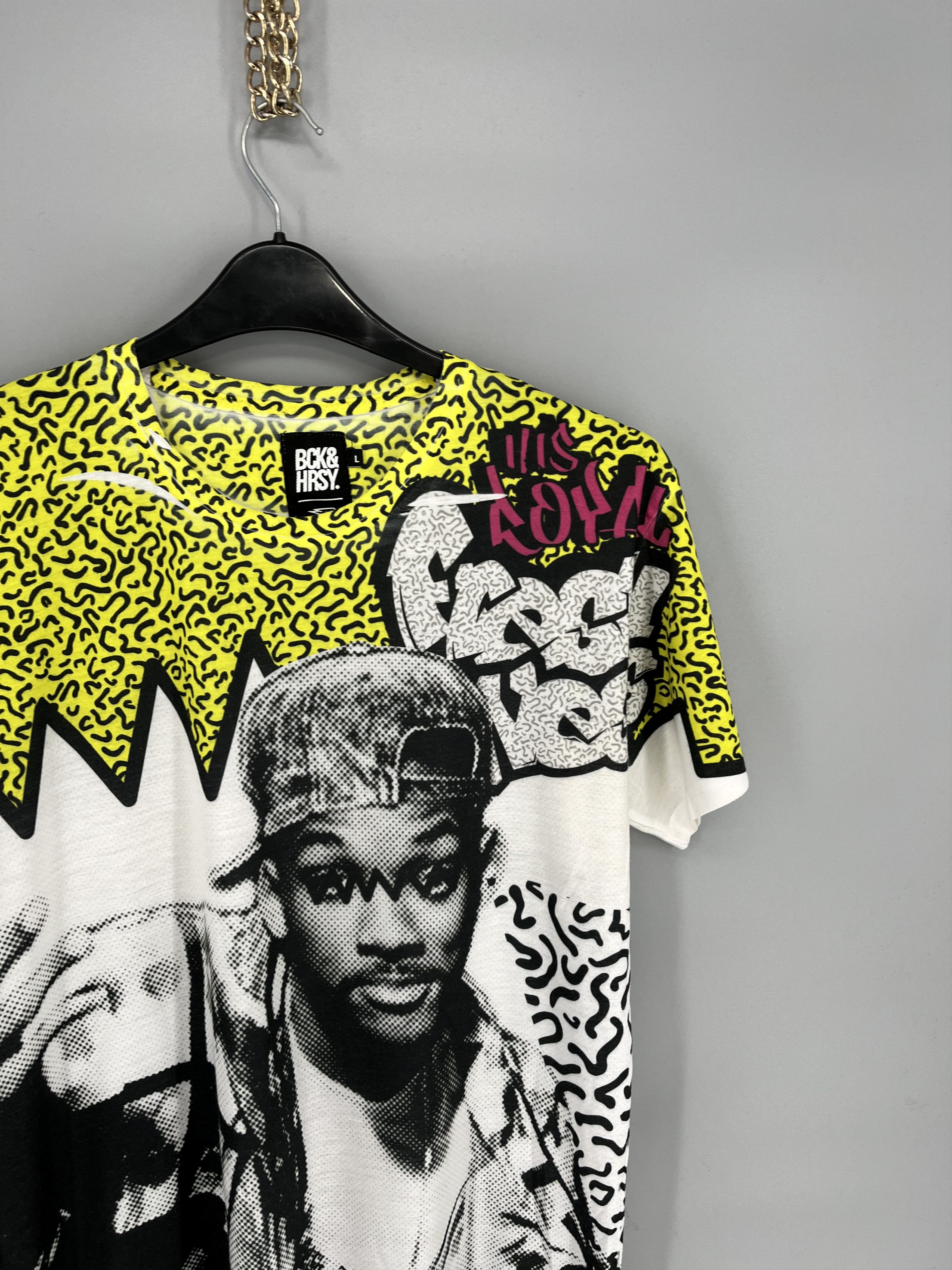Other Vintage Y2K Art Tshirt Rap Tee Band tee Streetwear Style Size US M / EU 48-50 / 2 - 6 Thumbnail