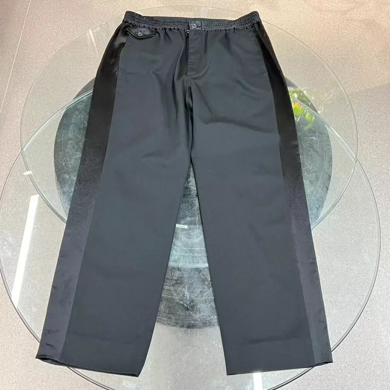Gucci Black Casual Pants with Side Stripes - dmc