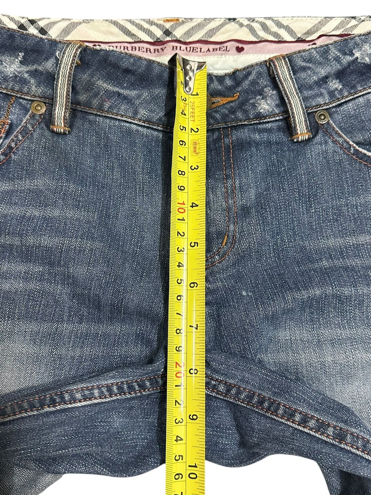 Burberry Vintage Burberry Blue Label Faded Wash Baggy Jeans Size US 31 - 16 Thumbnail