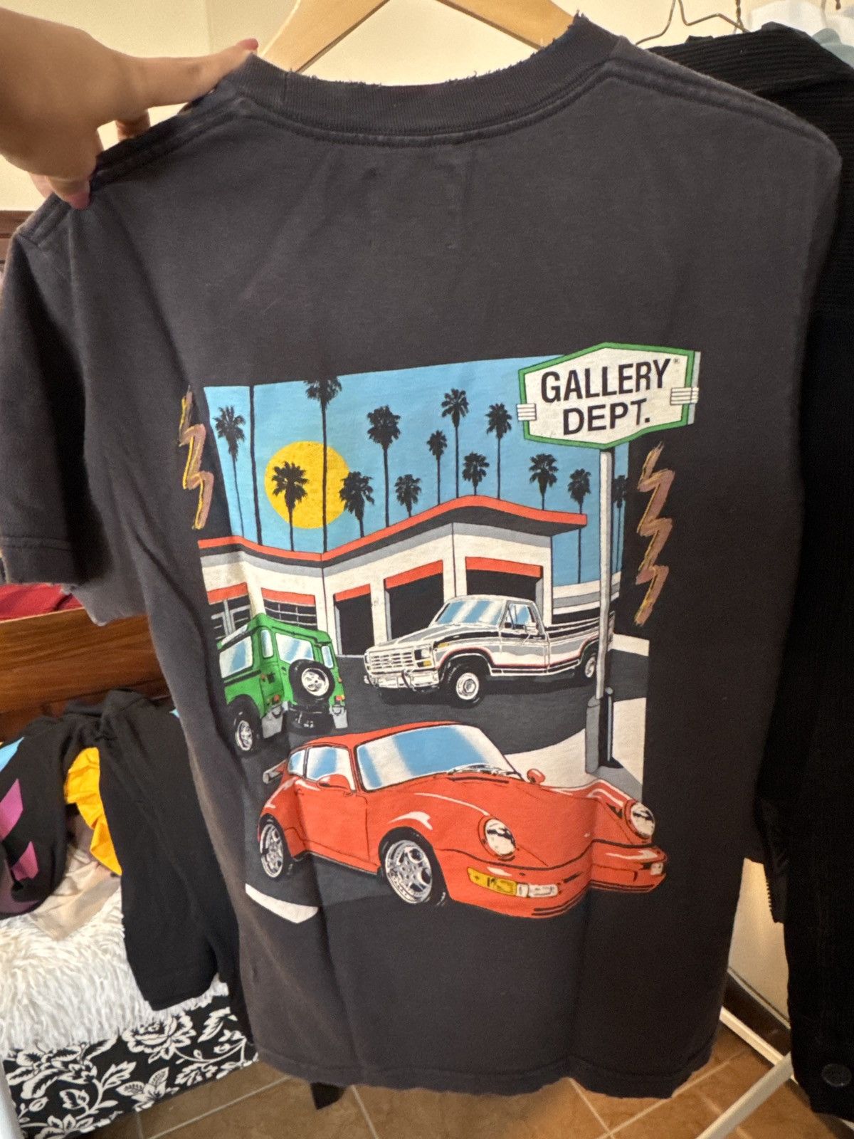 Gallery Dept. Gallery Dept. graphic Tee - Small - distressed Size US S / EU 44-46 / 1 - 1 Thumbnail