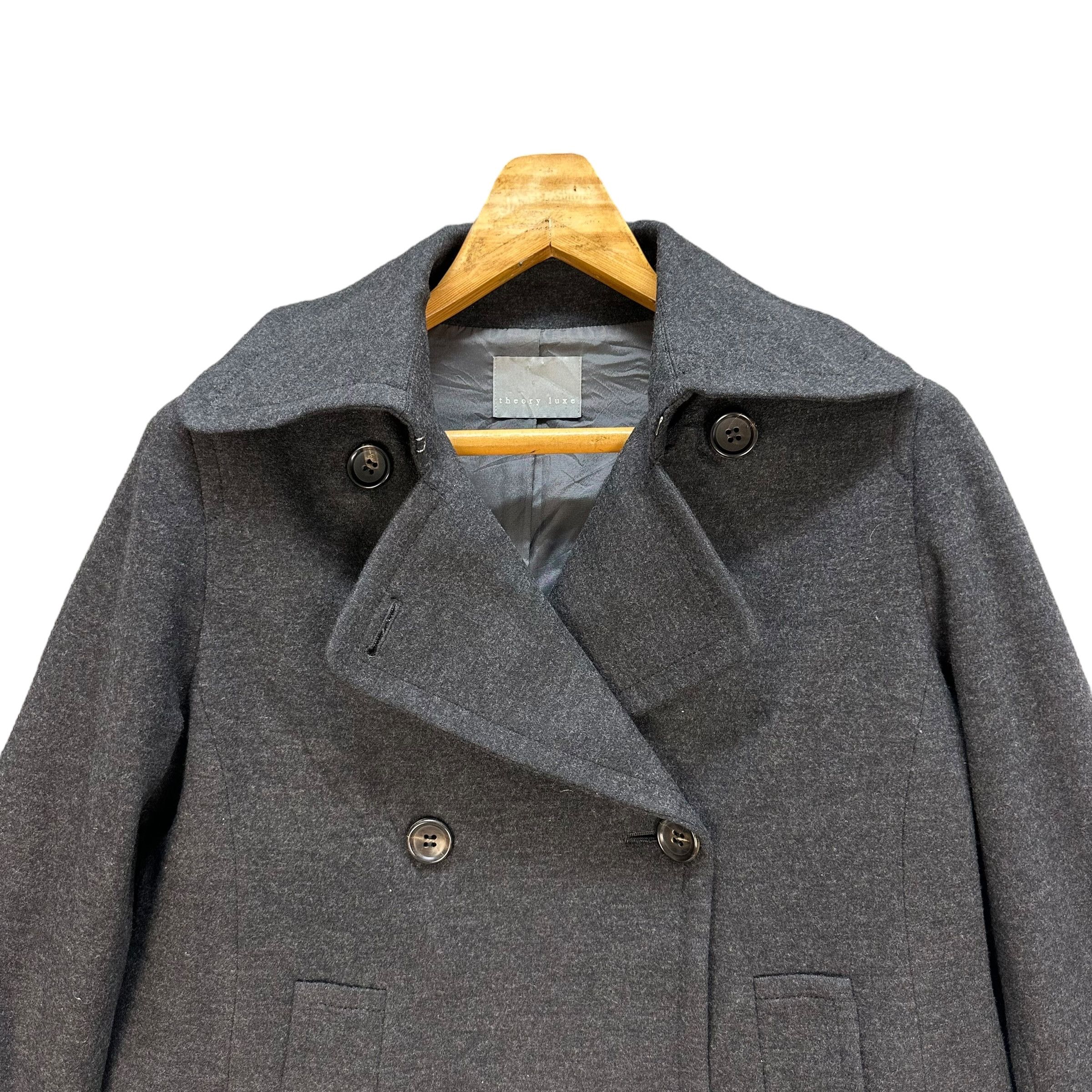 Theory Theory Luxe Double Breasted Belted Wool Coat #A25-0564 Size S / US 4 / IT 40 - 2 Thumbnail