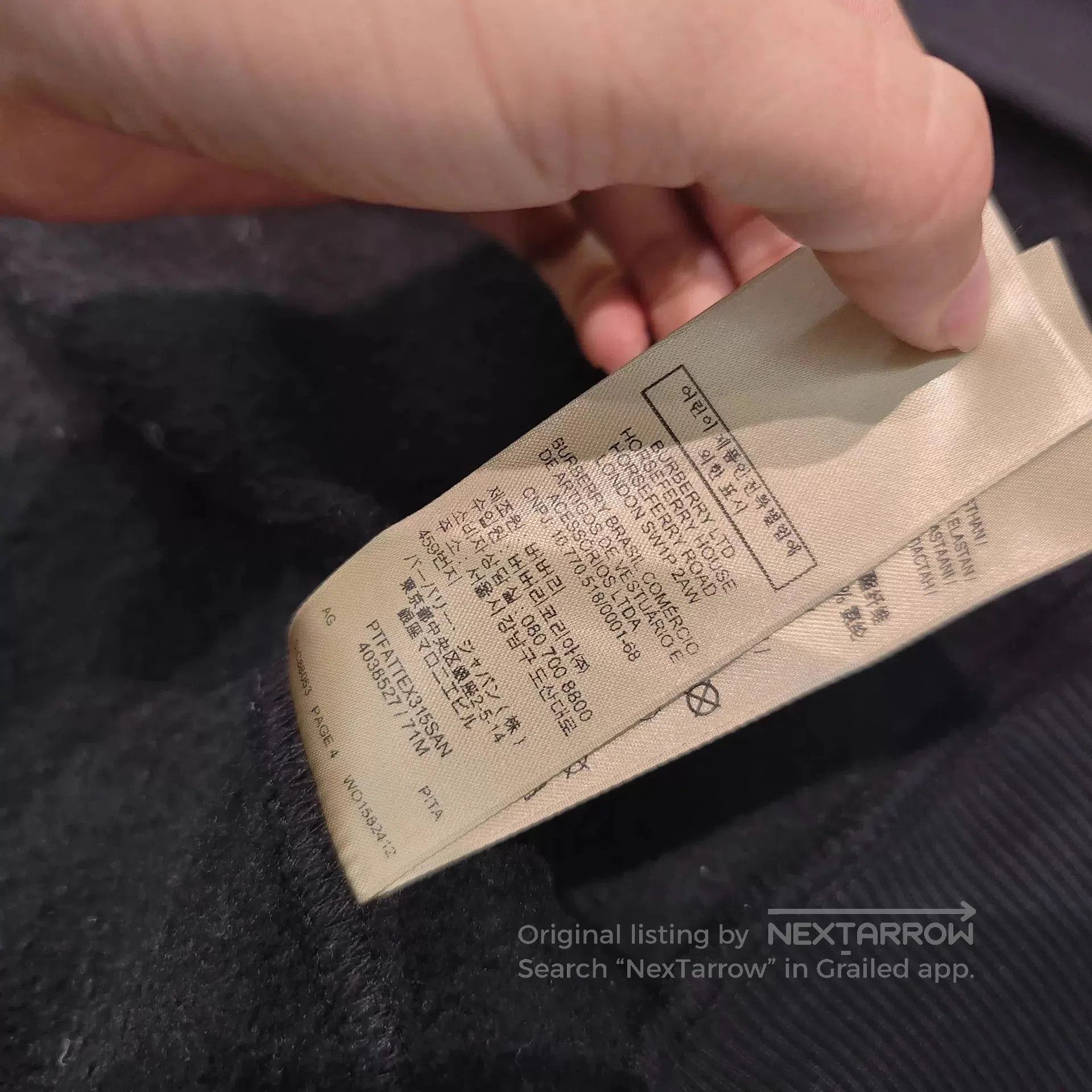 Burberry Black Zip-Up Hoodie with Check Lining. Size US M / EU 48-50 / 2 - 4 Thumbnail