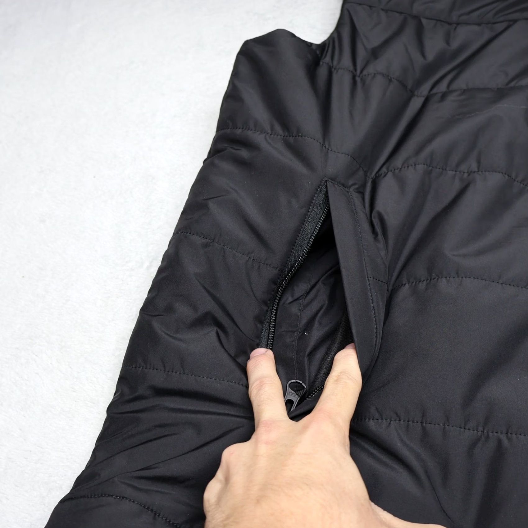 The North Face North Face Vest Mens L Black Everyday Insulated Quilted Puffer Full Zip Logo Embroidered Size US L / EU 52-54 / 3 - 5 Thumbnail
