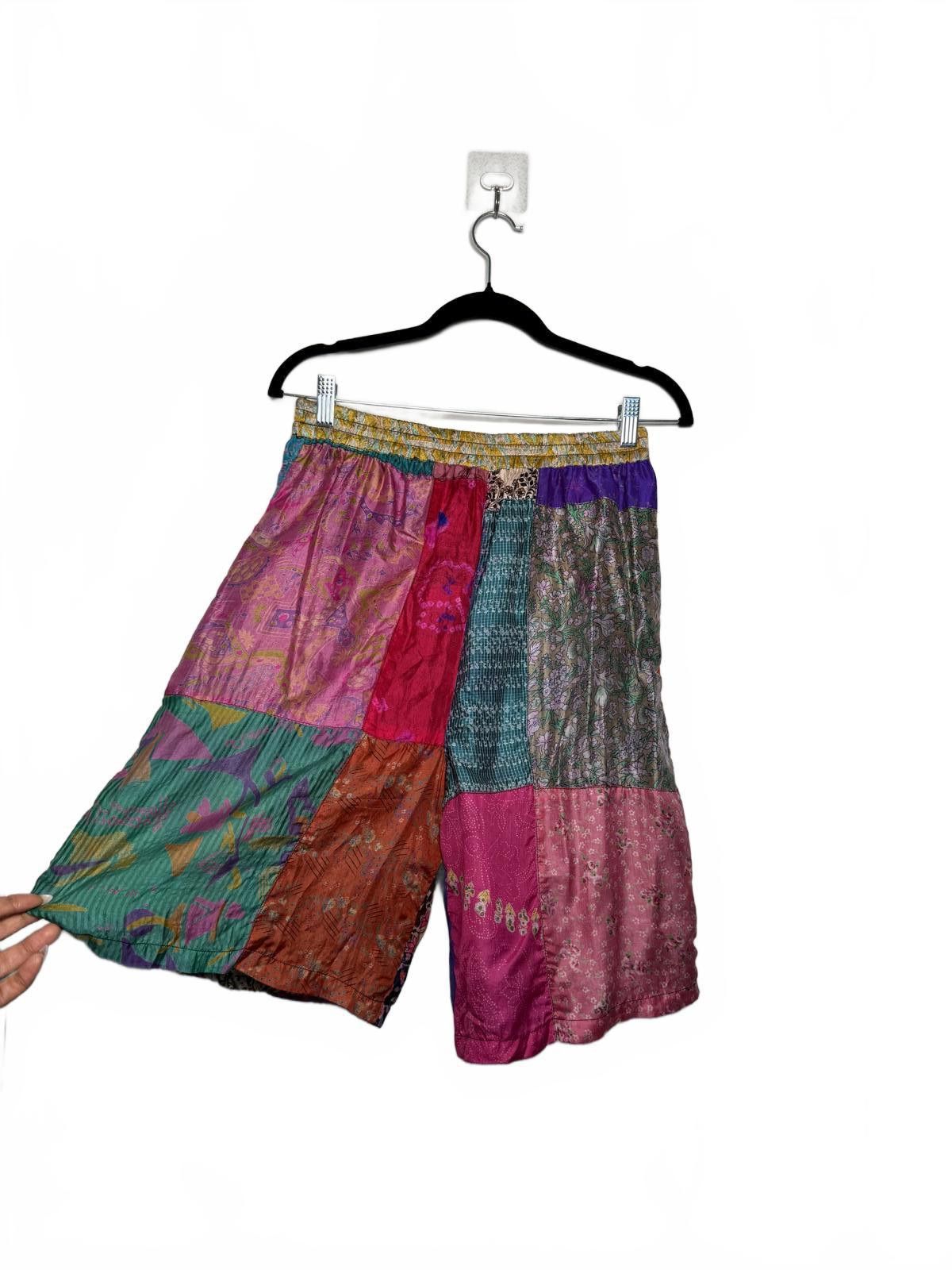 Other Vintage Indie Boho Silk Patchwork Shorts Jorts Size 28" / US 6 / IT 42 - 3 Thumbnail