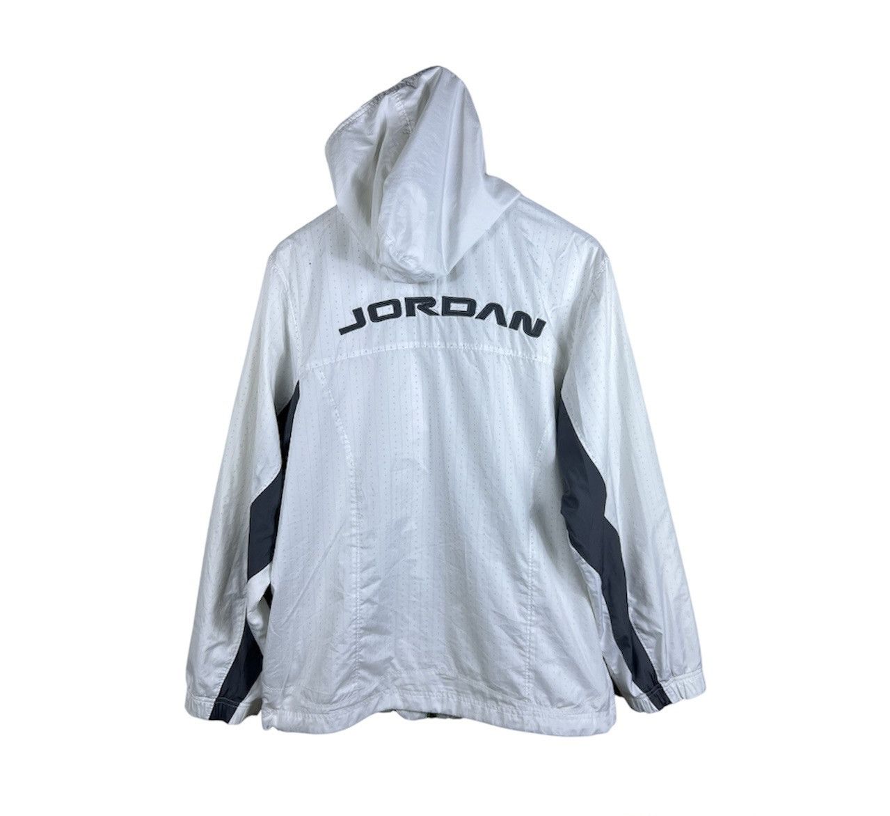 Jordan Brand Vintage Nike Jordan brand y2k light jacket windbreaker retro Size US L / EU 52-54 / 3 - 2 Thumbnail