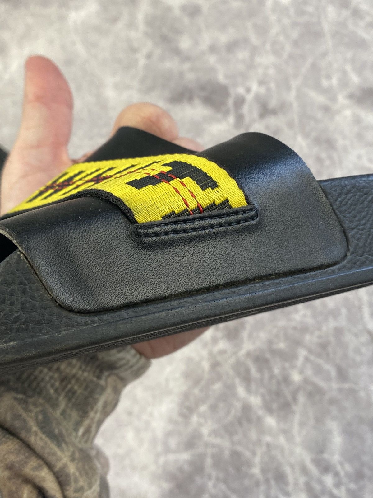 Off-White Off White Belted Stripes Slides Size: 44 Size US 11 / EU 44 - 7 Thumbnail