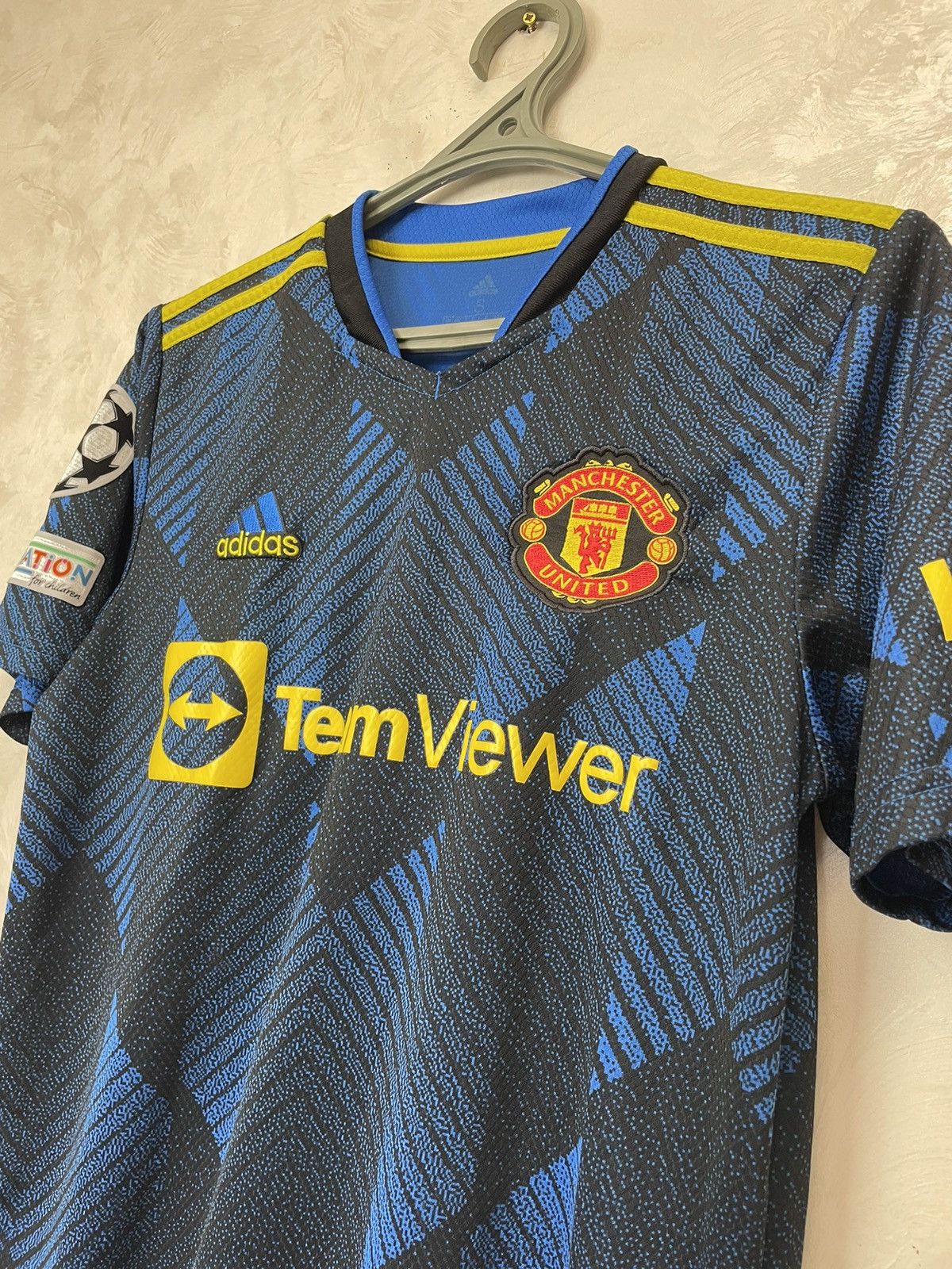 Adidas Rashford #10 Manchester United 2021/22 third shirt Adidas Size US S / EU 44-46 / 1 - 3 Thumbnail