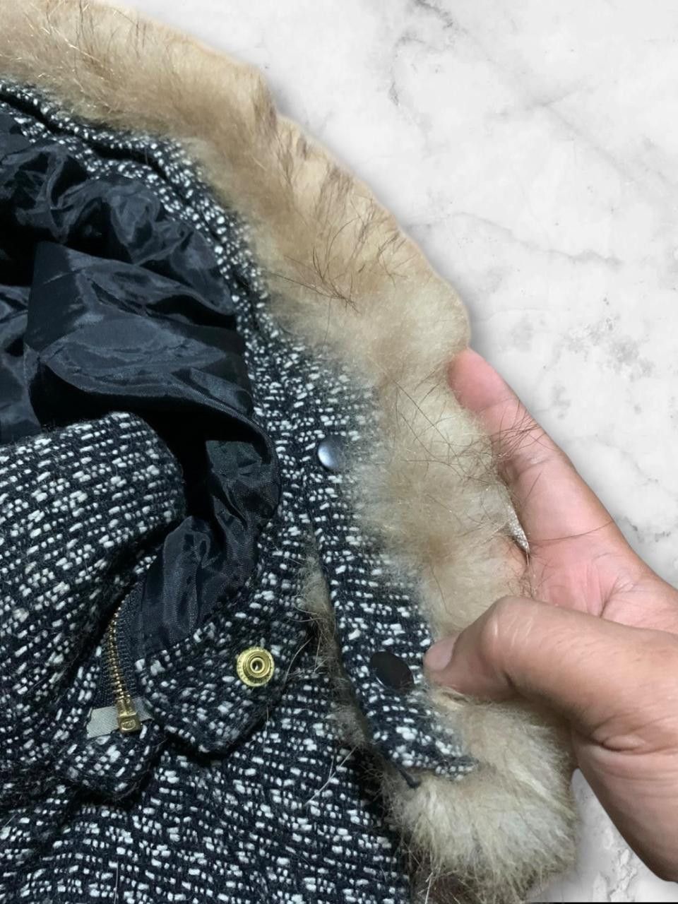 Japanese Brand Vintage Cecil McBee Fur Vest Size US M / EU 48-50 / 2 - 8 Thumbnail