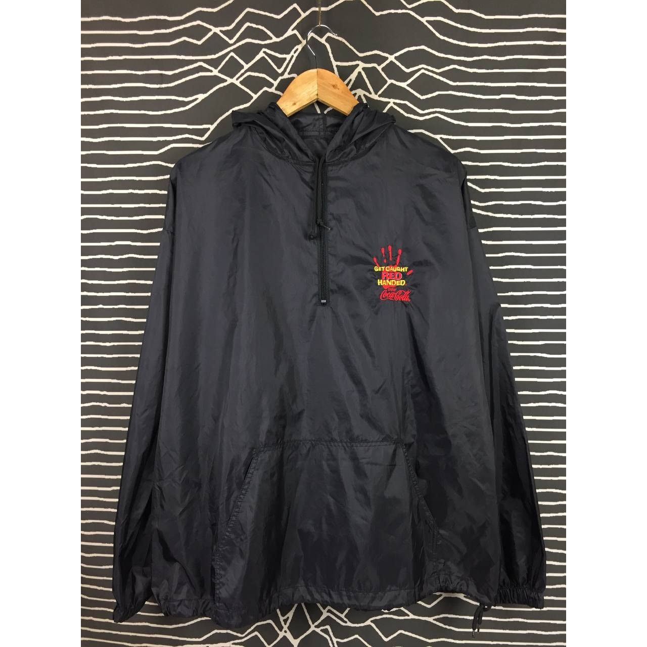 Coca Cola × Vintage Coca Cola Get Caught Red Handed Anorak Windbreaker Jacket Size US XXL / EU 58 / 5 - 1 Thumbnail
