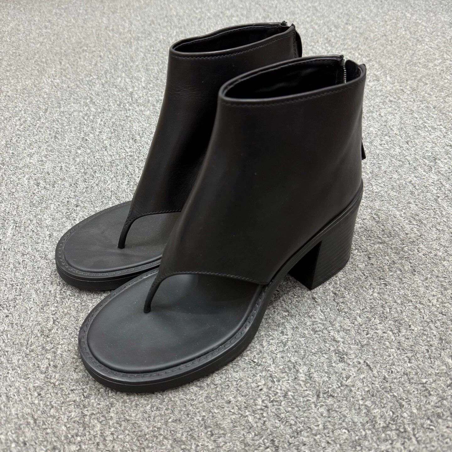Miu Miu Miu Miu black open-toe leather block-heel zip boots 39 Size US 9 / IT 39 - 2 Thumbnail