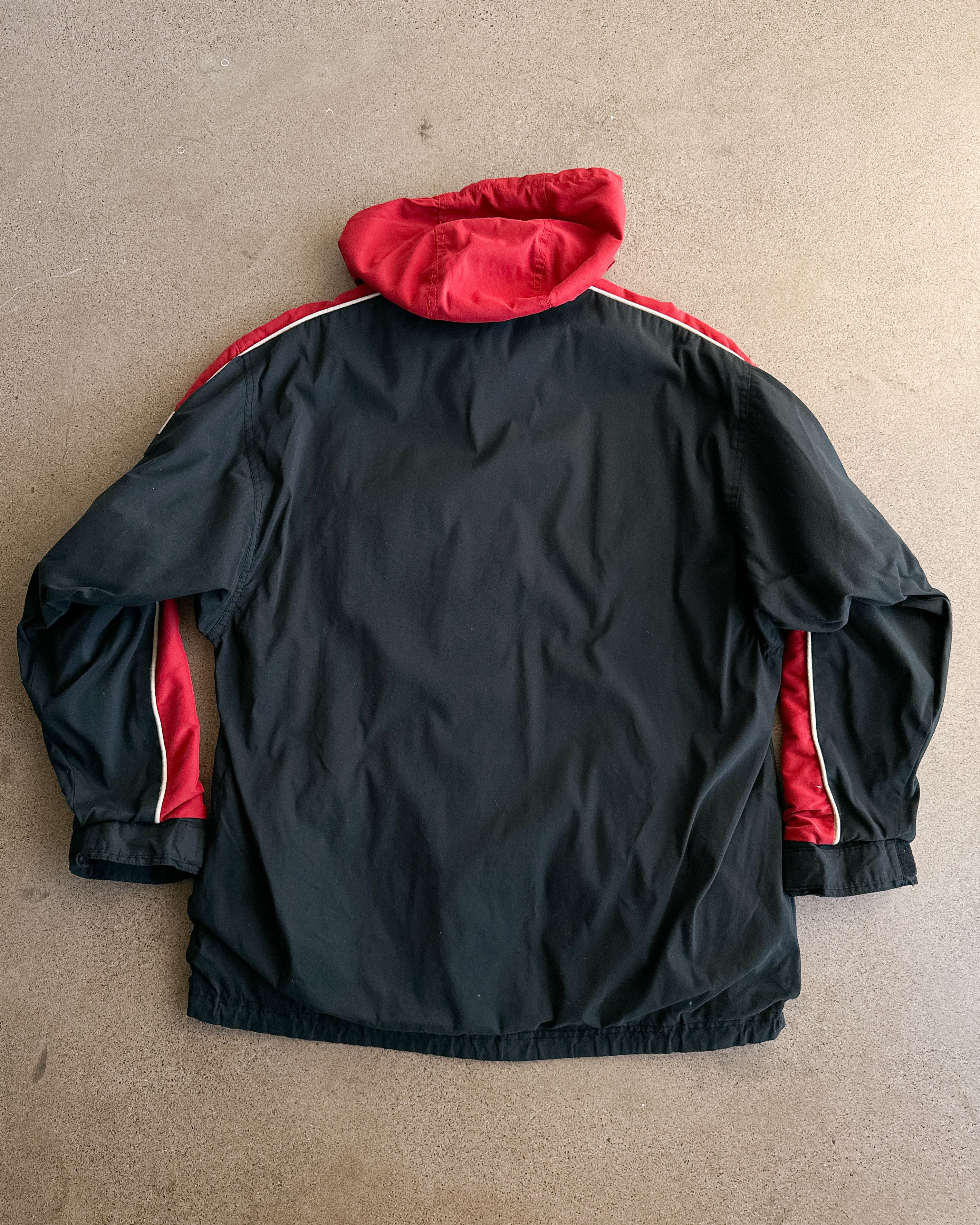 Vintage Vintage 90s Billabong Mammoth Hooded Puffer Jacket Black Red Size US L / EU 52-54 / 3 - 6 Thumbnail