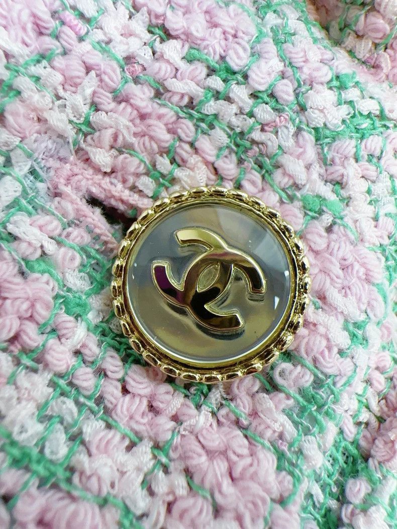 Chanel Chanel 21S Pink Green Plaid Crystal Vest Size M / US 6-8 / IT 42-44 - 5 Thumbnail
