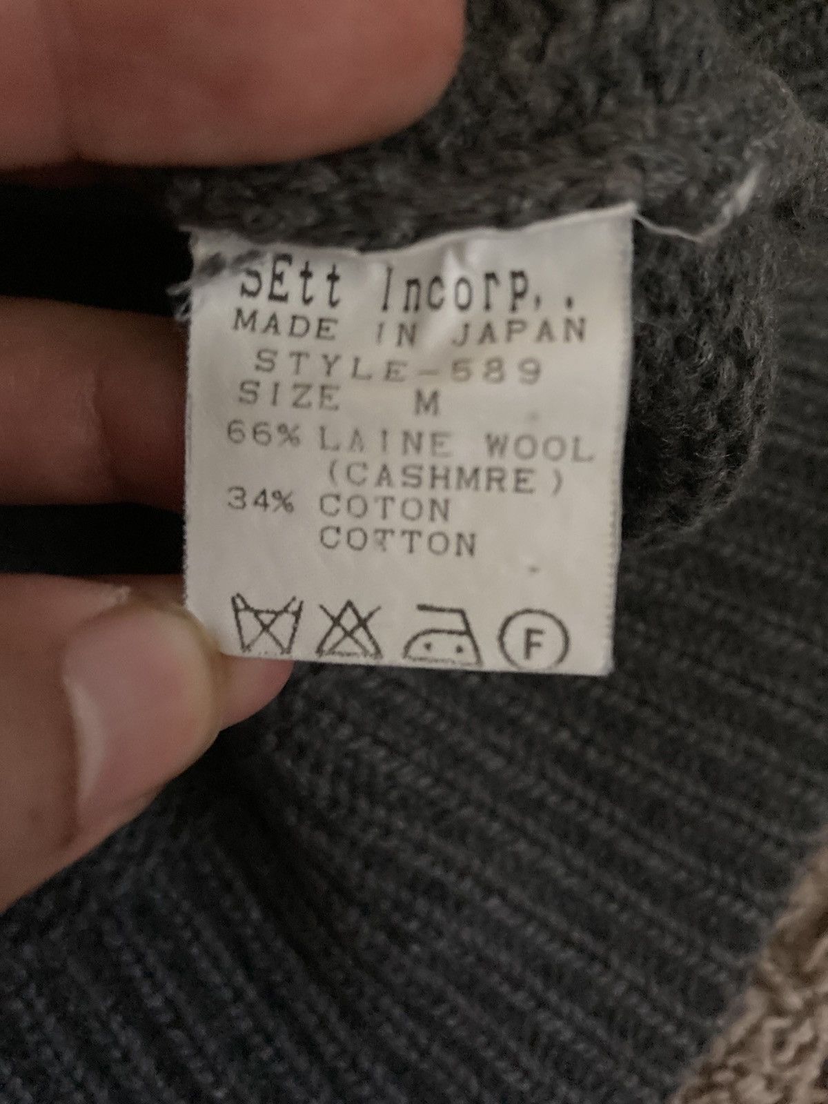 General Research × Japanese Brand 1999 General Research Cashmere Seditionaries Knit 90s Sex GR Size US M / EU 48-50 / 2 - 6 Thumbnail