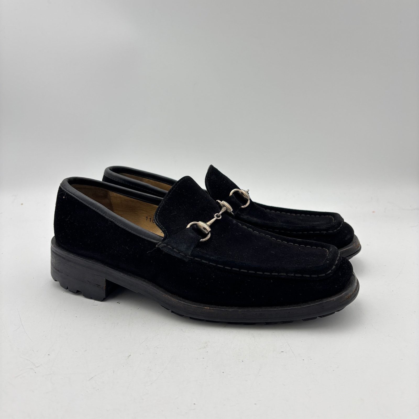 靴 00s tom ford gucci suede horsebit loafer Gucci Vintage Gucci Tom Ford Era Suede Horsebit Loafers Men's 8 D