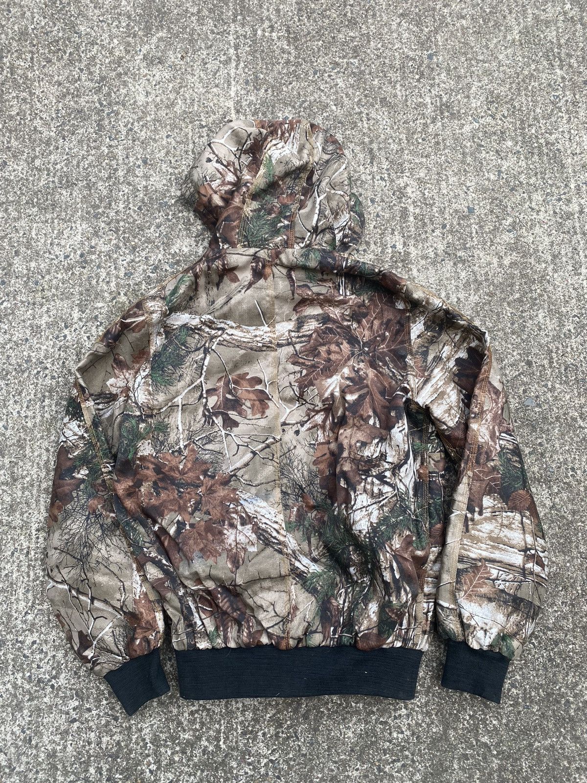 Carhartt Carhartt x realtree reworked hooded camo jacket | Grailed