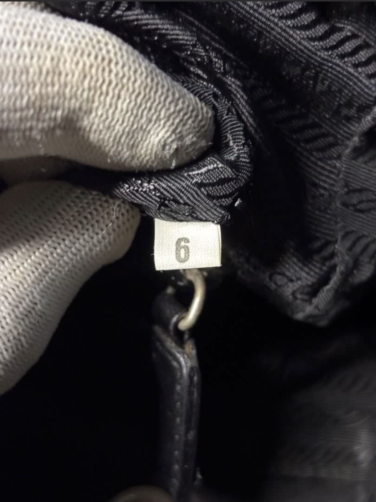 Prada Prada Vintage Bull Frog Zip Size ONE SIZE - 8 Thumbnail