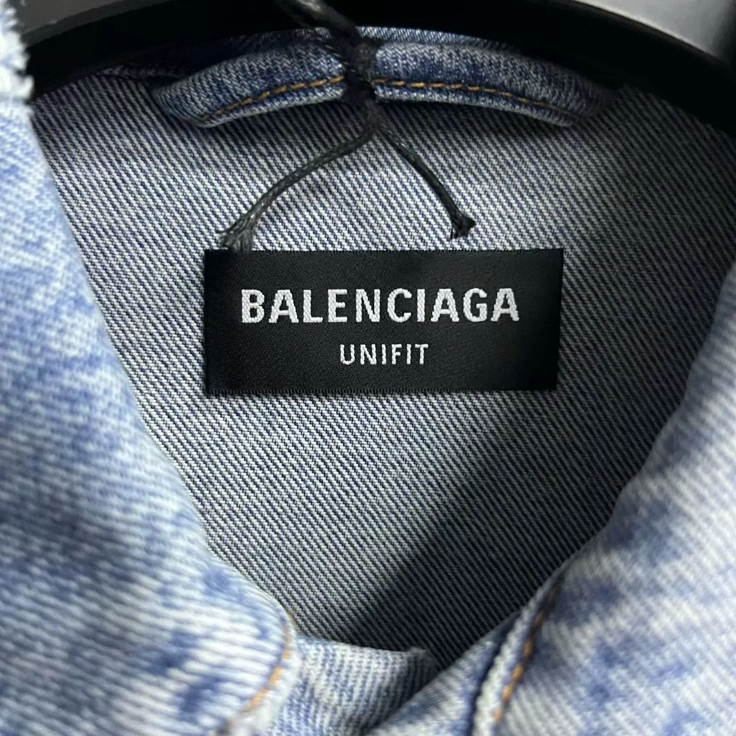 Balenciaga balenciaga oversized light blue denim jacket Size US S / EU 44-46 / 1 - 2 Thumbnail